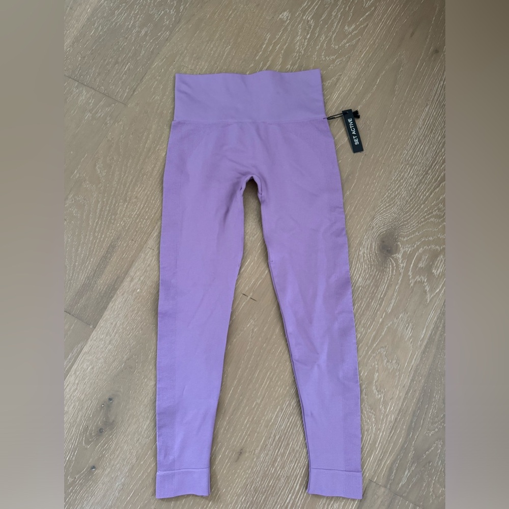 Set Active Small Purple Leggings. 💜⚡️